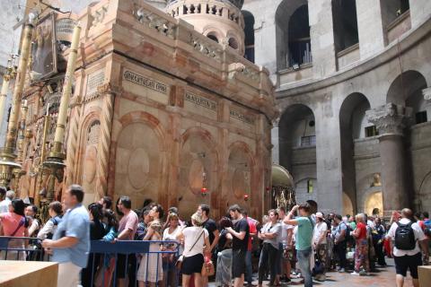 the aedicule, Church of the Holy Sepulchre