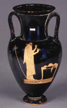 Phineus stands to the left of an offering table. His hands are raised in supplication. He is bearded and bald on top, with curls hanging down the back of his head. He wears a headband, long-sleeve chiton and mantle. Behind him his scepter stands upright and leaning slightly, as if against a wall. The tabletop is covered with offerings, part of which hangs over the side.